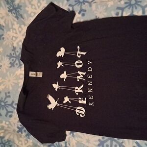 BOGO closet item Dermot Kennedy tshirt
